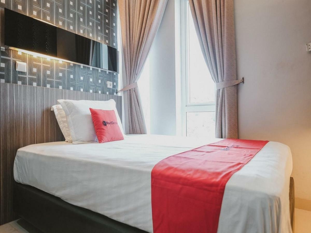 Hotel RedDoorz @ Jamin Ginting Medan Zewnętrze zdjęcie